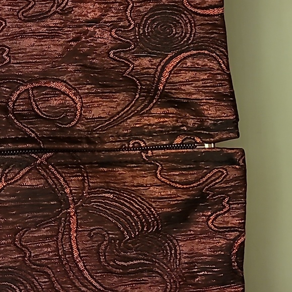 Little red jacket - Picture 4 of 5